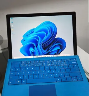 New Laptop Microsoft Surface Pro 7 8GB Intel Core I5 SSD 128GB