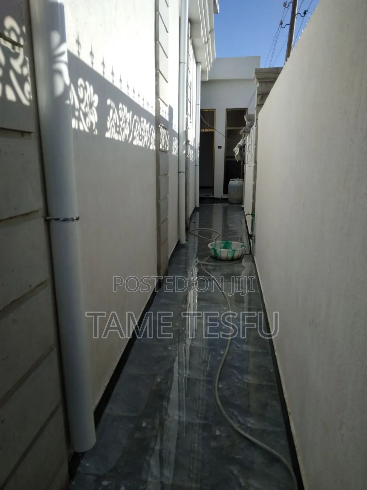 Furnished 3bdrm Villa in Wosene, Yeka for sale