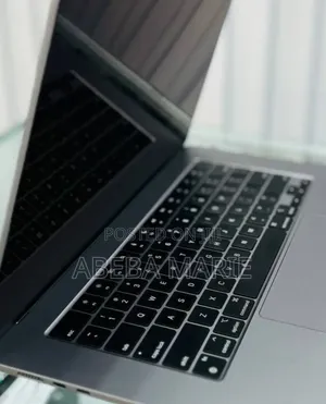 New Laptop Apple MacBook Air 2024 M3 15-Inch 8GB Apple M3 SSD 256GB