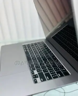 New Laptop Apple MacBook Air 2024 M3 15-Inch 8GB Apple M3 SSD 256GB