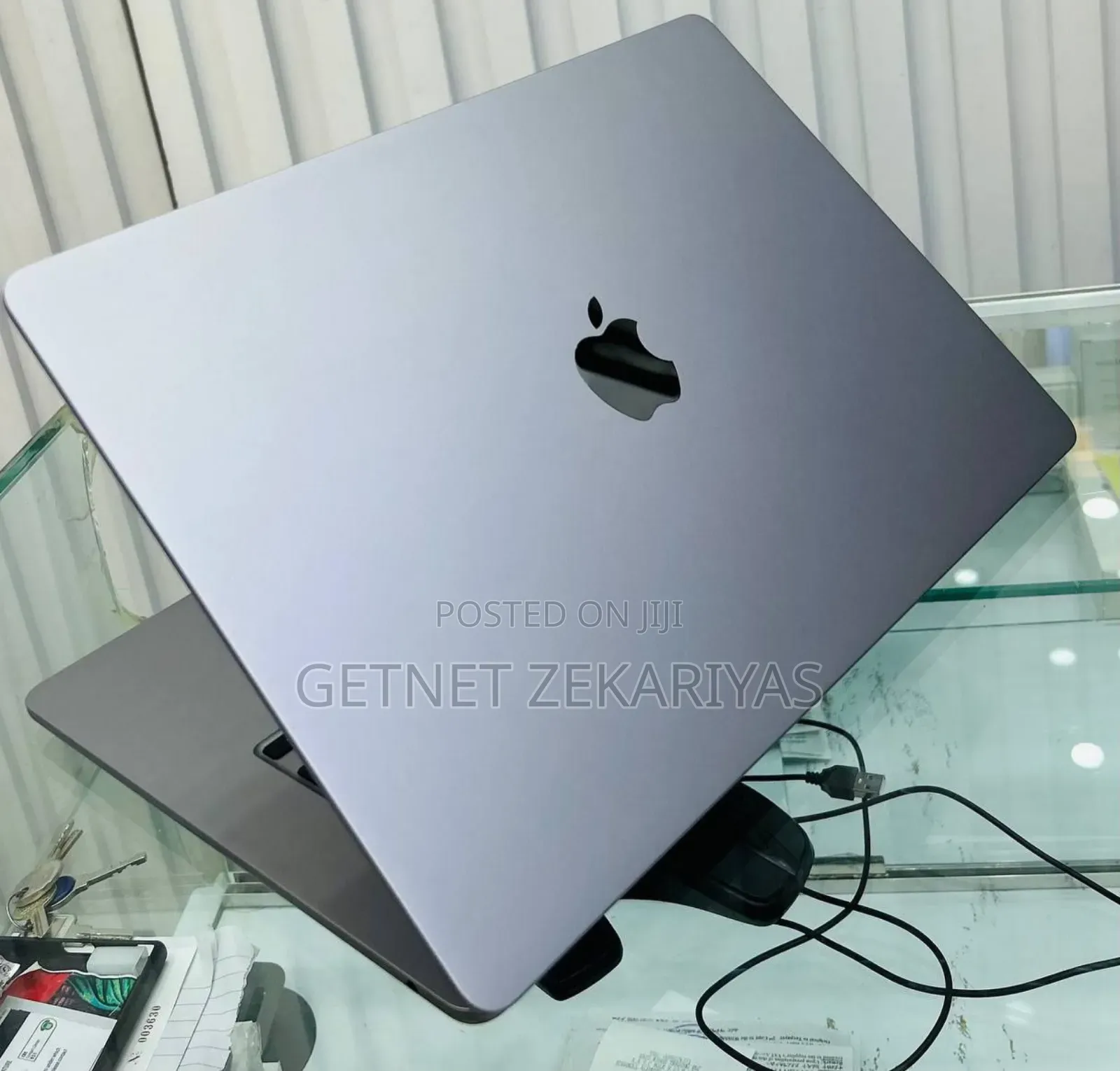 New Laptop Apple MacBook Air 8GB Apple M3 SSD 256GB