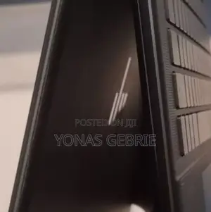 New Laptop HP Spectre 16GB Intel Core I7 SSD 1T