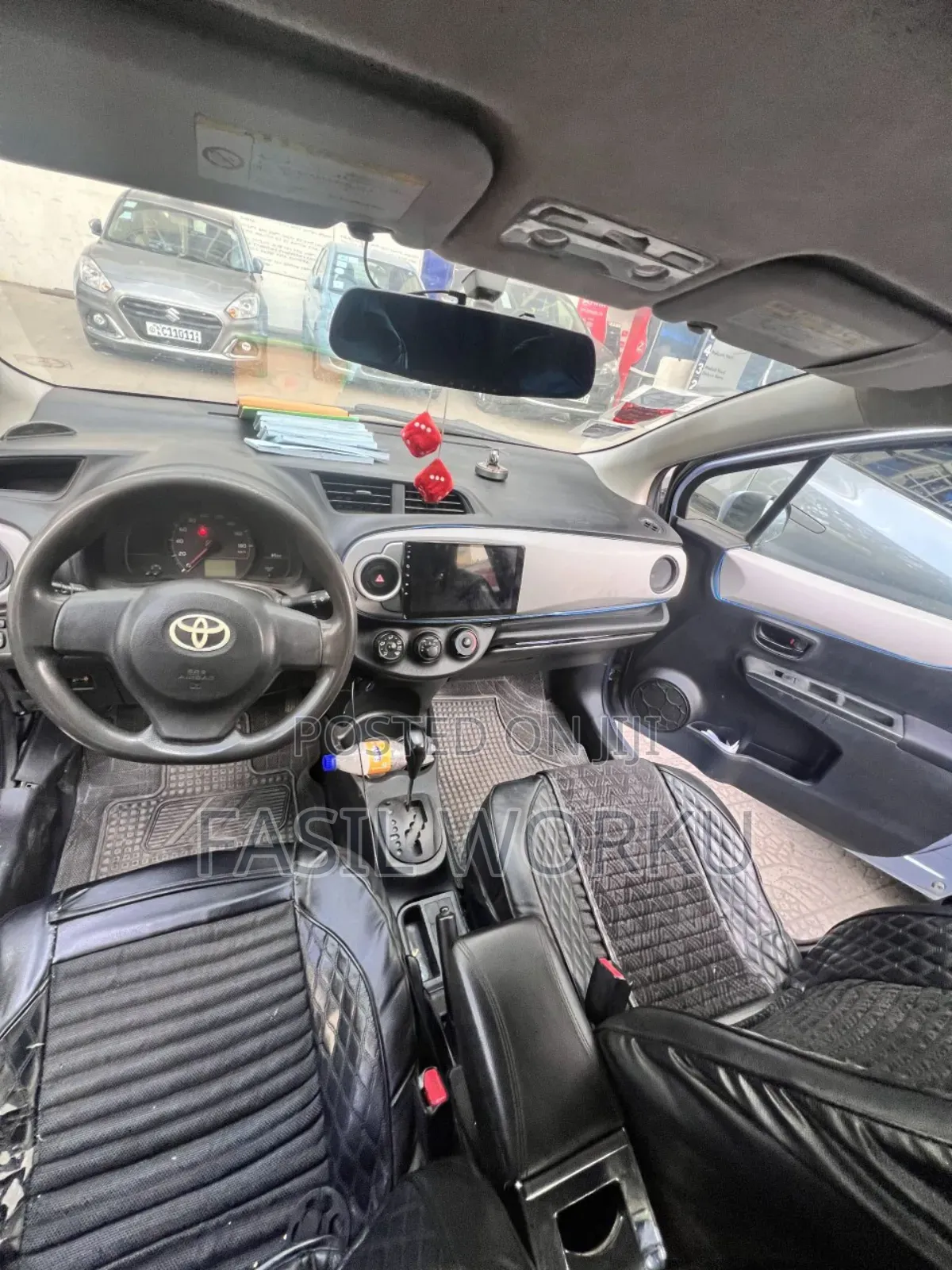 Toyota Yaris L Hatchback 5dr 2012 Blue