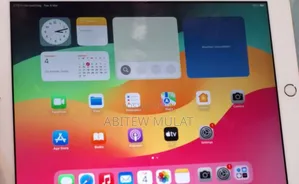 Photo - New Apple iPad 10.2 (2019) 128 GB