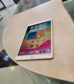 New Apple iPad 10.2 (2020) 128 GB