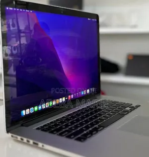 New Laptop Apple MacBook Pro 2015 16GB Intel Core I7 SSD 512GB