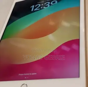 New Apple iPad 10.2 (2021) 128 GB Silver