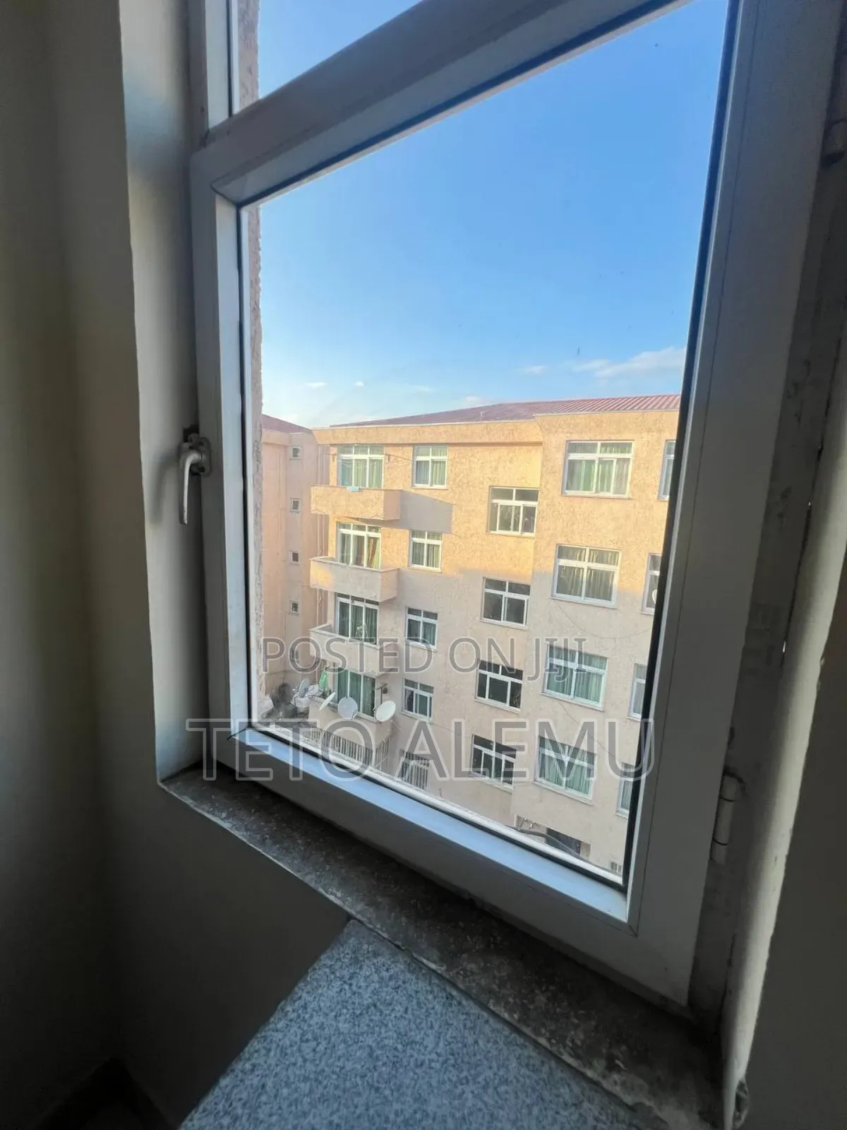 Furnished 1bdrm Apartment in ቅንጡ አፓርታማ ሲኤምር ሰንሻይን, Bole for sale