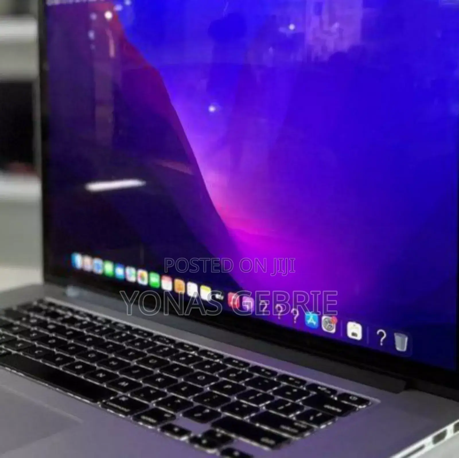 New Laptop Apple MacBook Pro 2015 16GB Intel Core I7 SSD 512GB