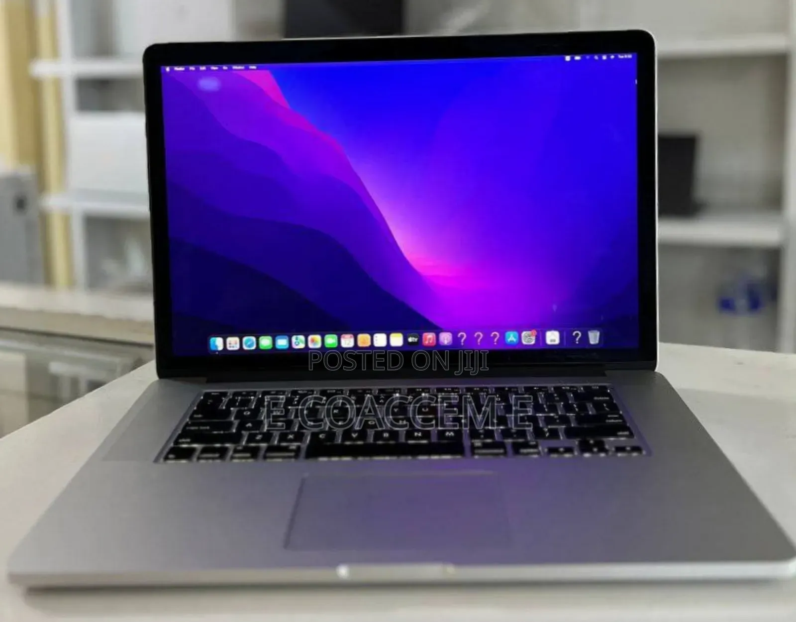 New Laptop Apple MacBook 16GB Intel Core I7 SSD 512GB