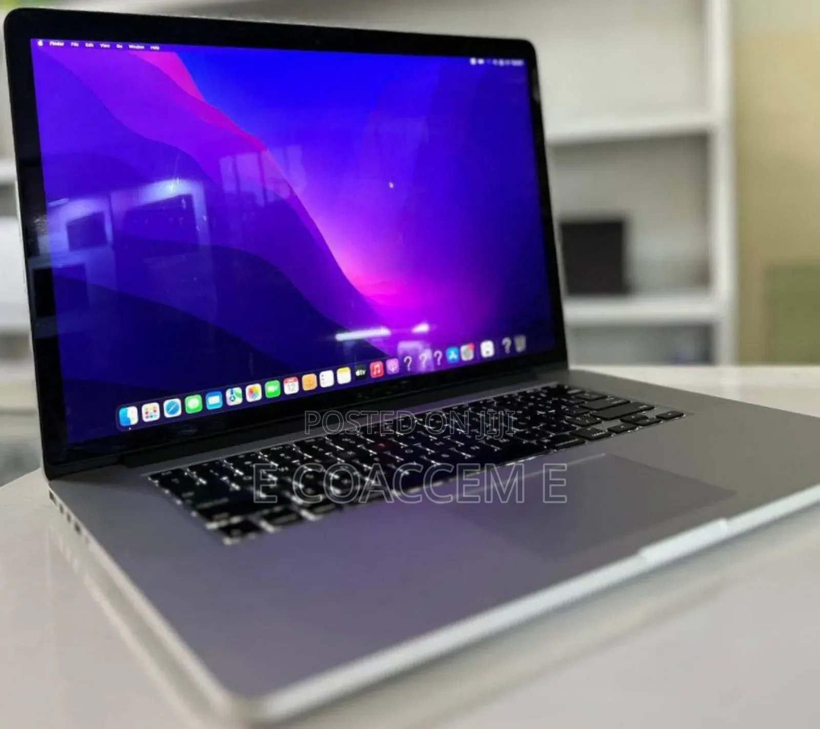 New Laptop Apple MacBook 16GB Intel Core I7 SSD 512GB