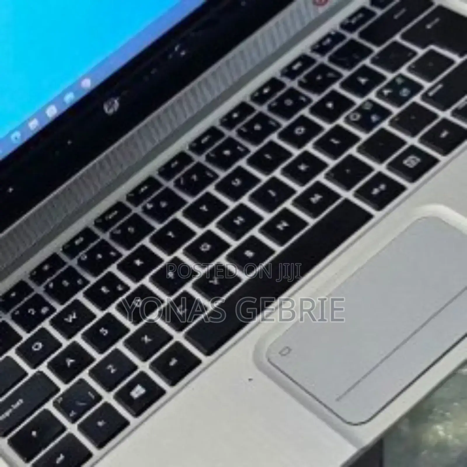 New Laptop HP Spectra 13 4GB Intel Core I5 SSD 128GB