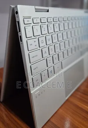 New Laptop HP 8GB Intel Core I7 SSD 512GB