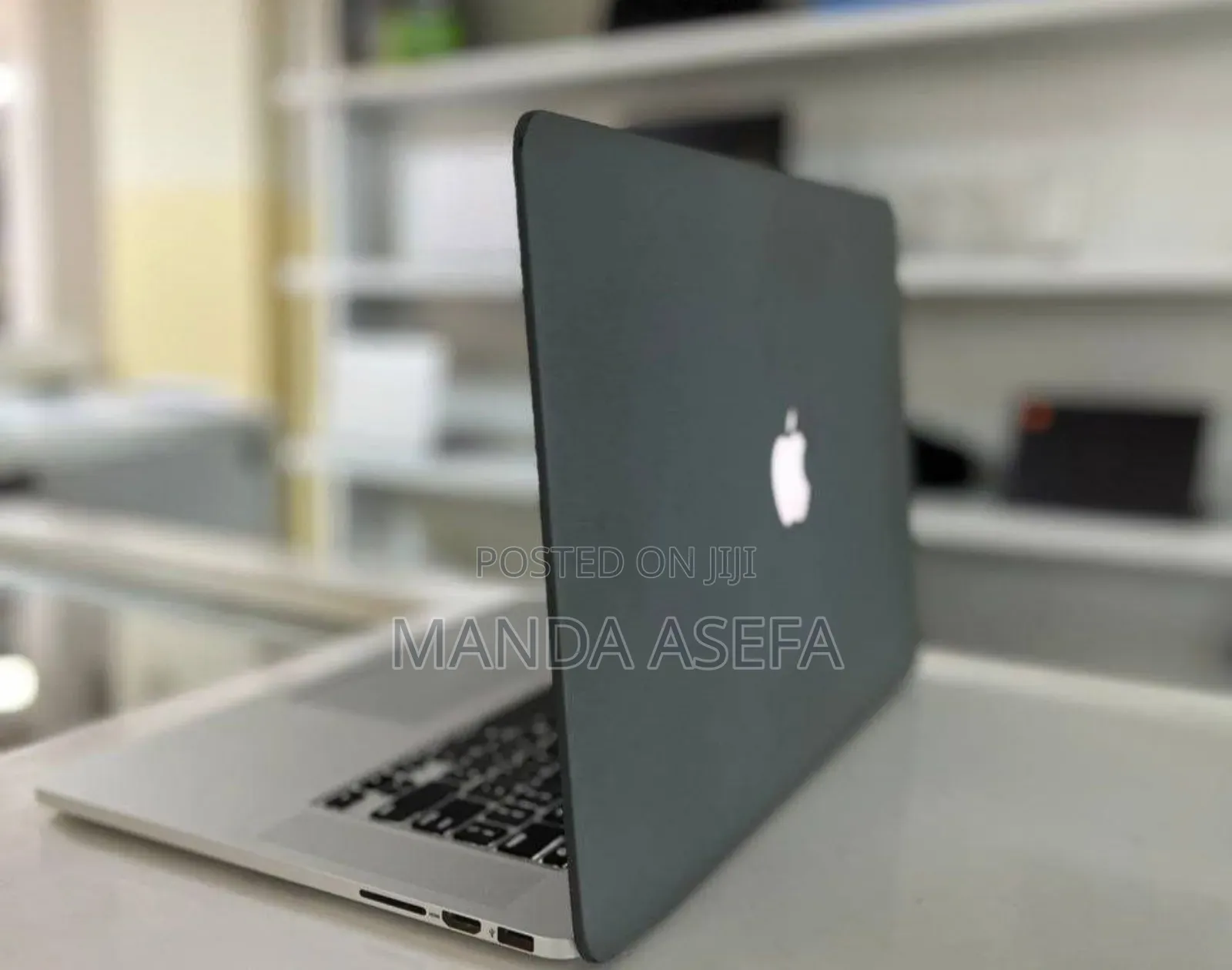 New Laptop Apple MacBook Pro 2015 16GB Intel Core I7 SSD 512GB