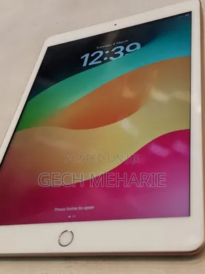 Photo - New Apple iPad 10.2 (2021) 128 GB