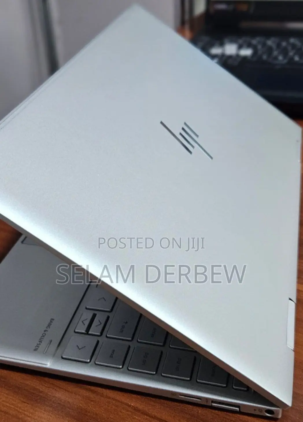 New Laptop HP Envy X360 8GB Intel Core I7 SSD 512GB