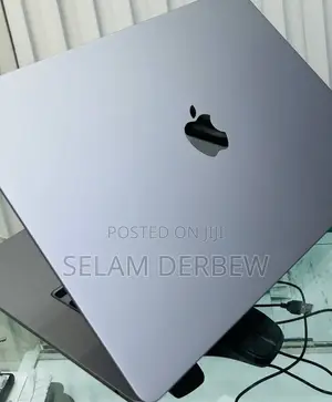 New Laptop Apple MacBook Air 2024 M3 15-Inch 8GB Apple M3 SSD 256GB