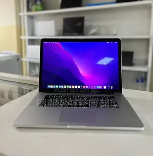 New Laptop Apple MacBook Pro 2015 16GB Intel Core I7 SSD 512GB