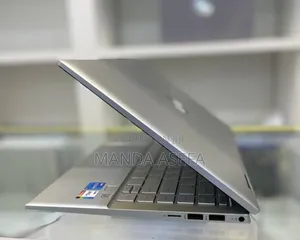 New Laptop HP Pavilion 14 8GB Intel Core I5 SSD 512GB