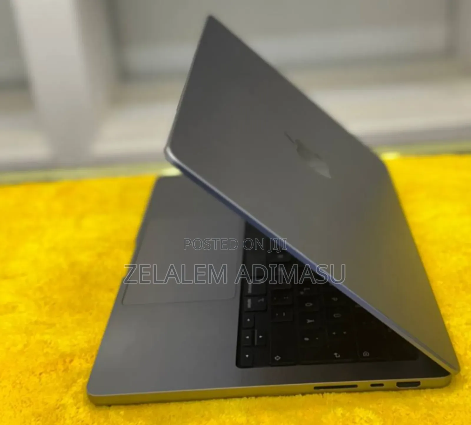 New Laptop Apple MacBook Pro 2021 M1 16GB Apple M1 SSD 512GB