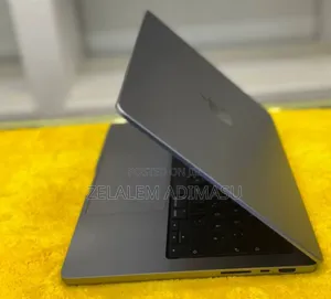 New Laptop Apple MacBook Pro 2021 M1 16GB Apple M1 SSD 512GB