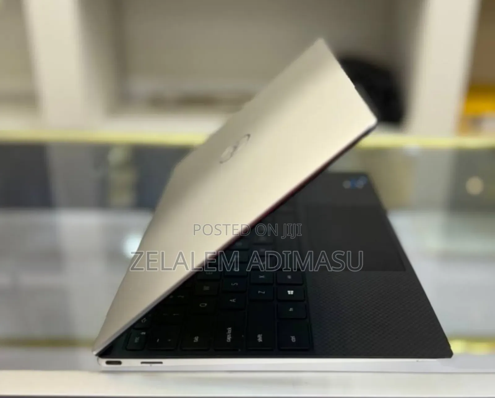 New Laptop Dell XPS 13 16GB Intel Core I7 SSD 512GB