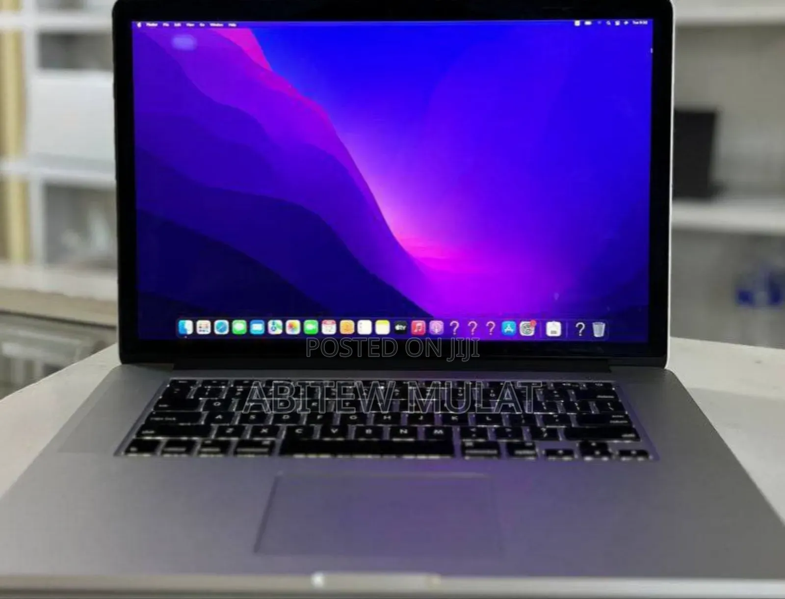 New Laptop Apple MacBook Pro 2015 16GB Intel Core I7 SSD 512GB