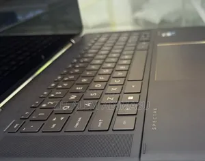 New Laptop HP Spectre X360 16GB Intel Core I7 SSD 512GB
