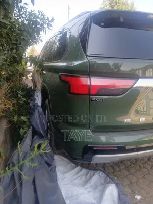 New Toyota Sequoia 2024 Green