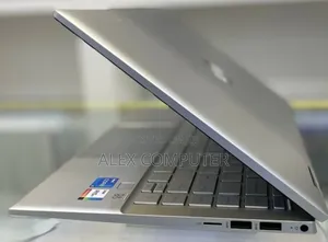 New Laptop HP Pavilion 14 8GB Intel Core I5 SSD 512GB