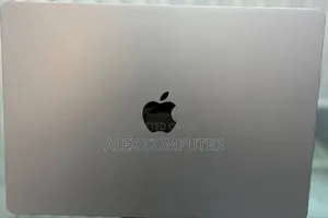 New Laptop Apple MacBook Air 2024 M3 15-Inch 8GB Apple M3 SSD 256GB