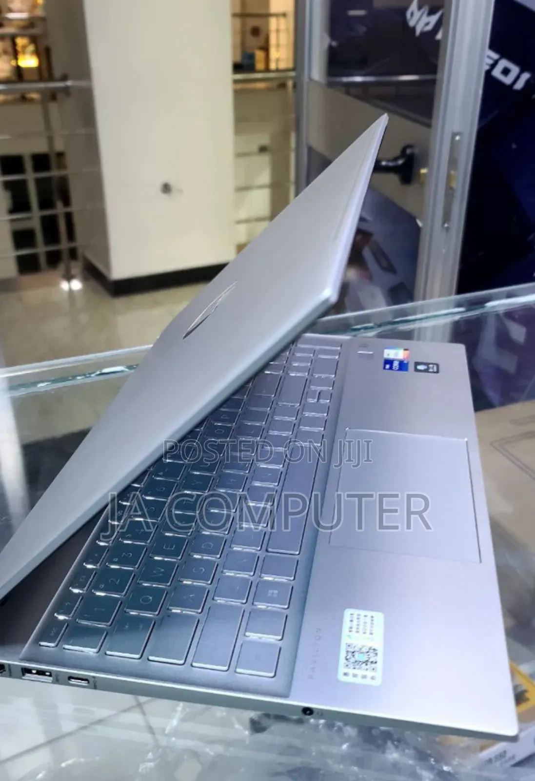 New Laptop HP Pavilion 15 16GB Intel Core I5 SSD 512GB