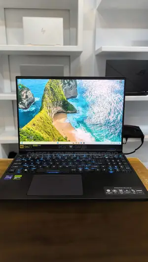 New Laptop Acer Predator Helios Neo 16 16GB Intel Core i9 SSD 1T