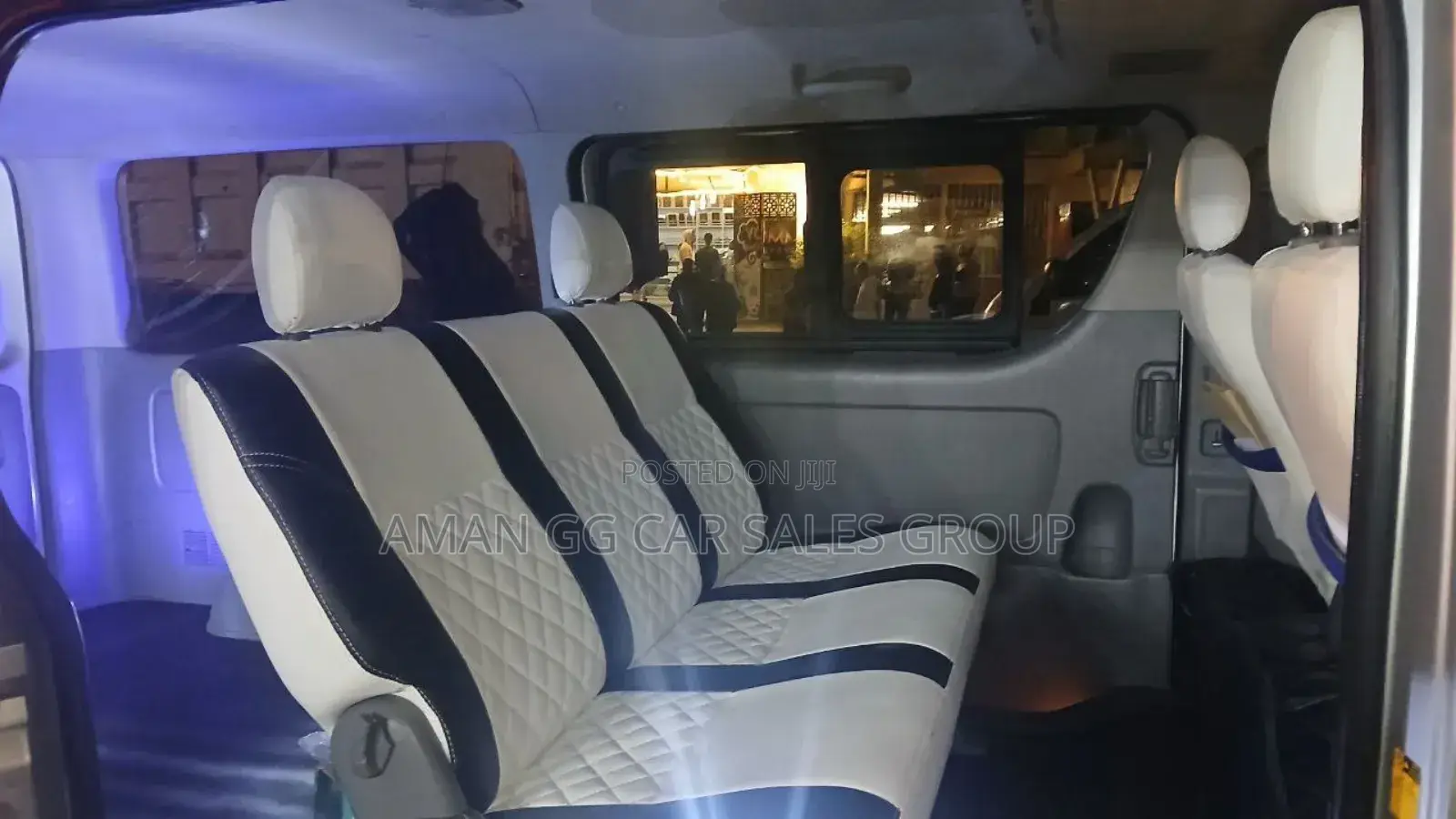 Toyota HiAce 2007 Silver