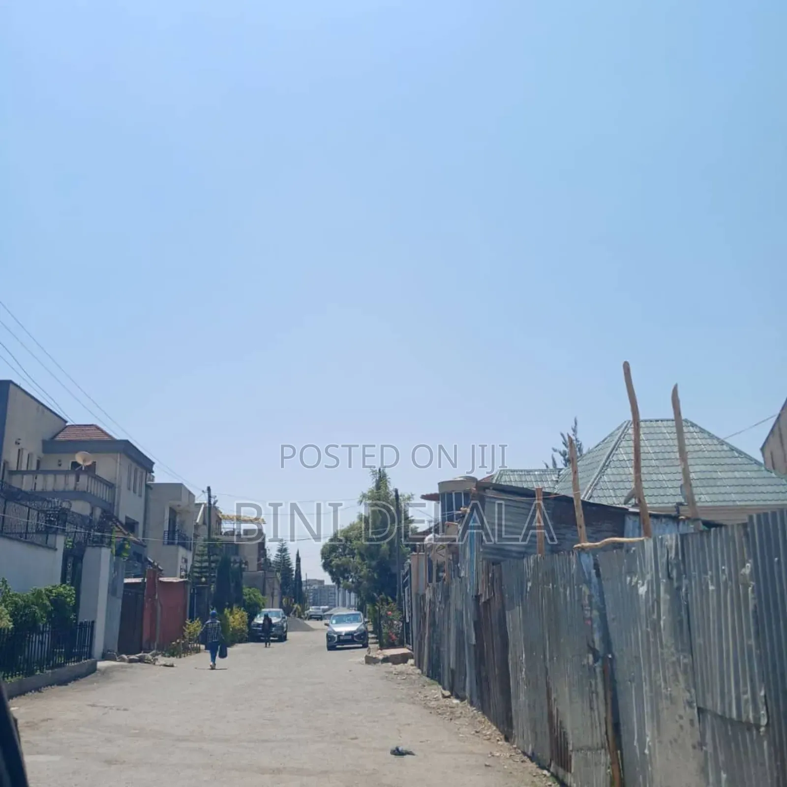 የቦታ ሽያጭ #L_shape ቤት አለው