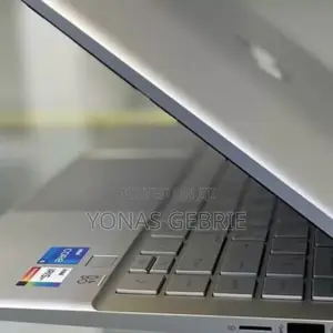 New Laptop HP Pavilion X360 8GB Intel Core I5 SSD 512GB