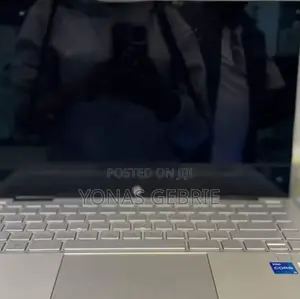 New Laptop HP Pavilion X360 8GB Intel Core I5 SSD 512GB