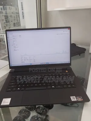 New Laptop Dell Alienware 15 R2 16GB AMD Ryzen 7 SSD 512GB