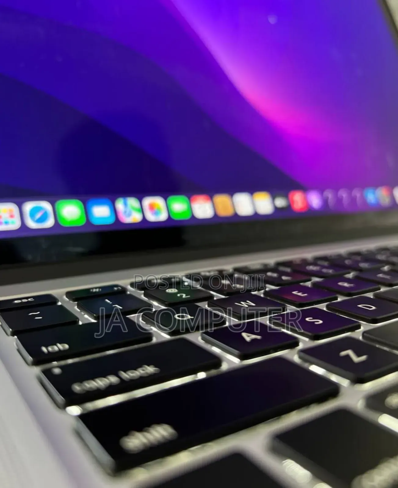 New Laptop Apple MacBook Pro 2015 16GB Intel Core I7 SSD 512GB