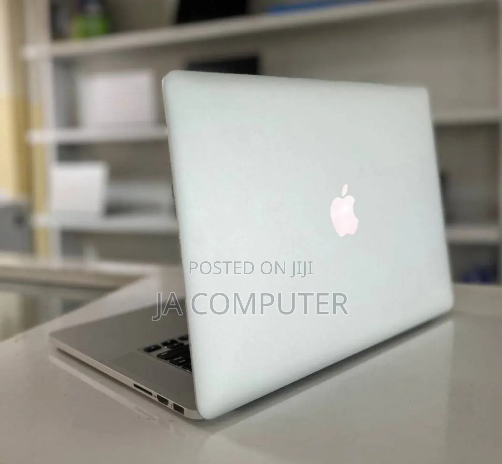 New Laptop Apple MacBook Pro 2015 16GB Intel Core I7 SSD 512GB