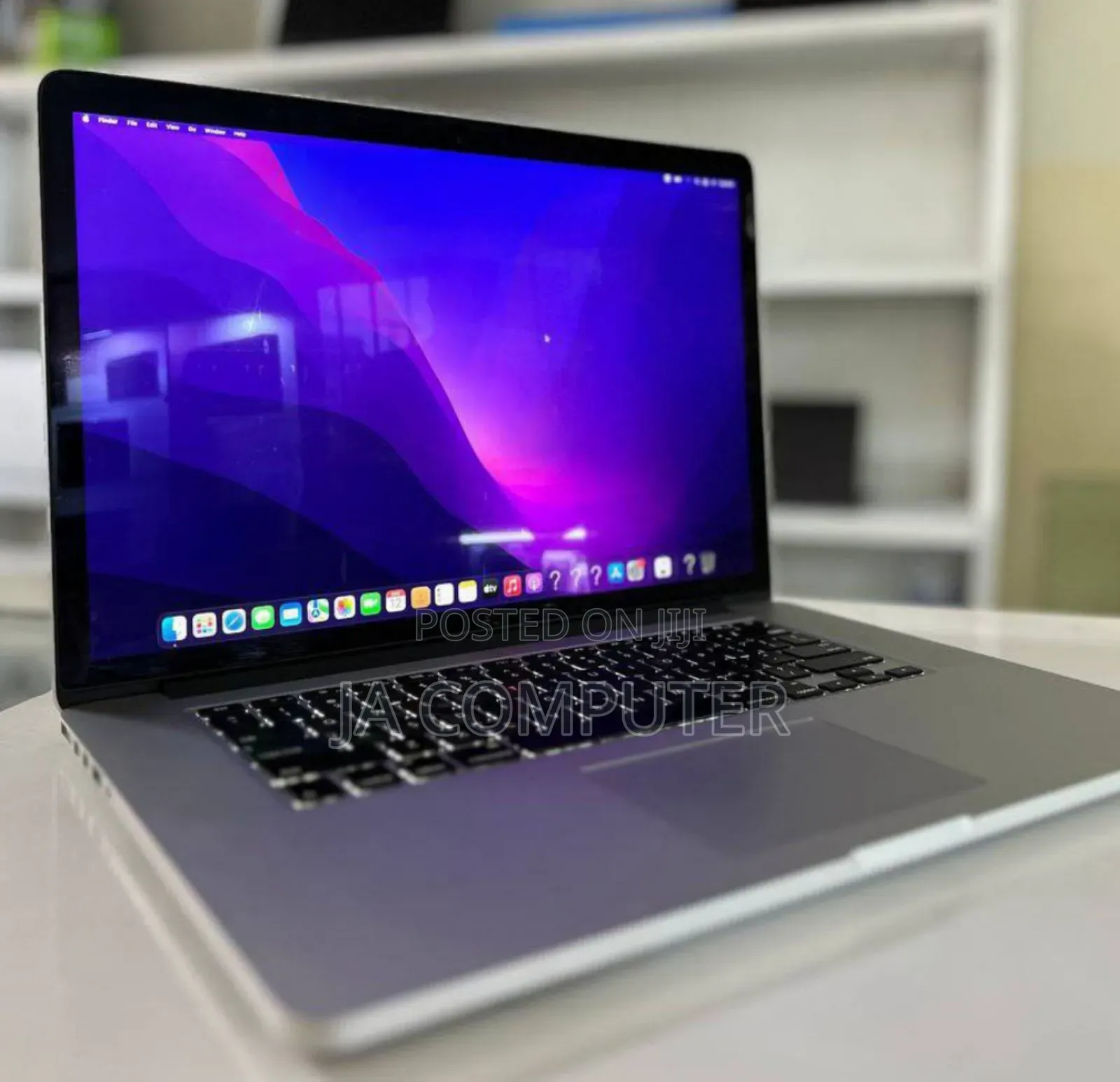 New Laptop Apple MacBook Pro 2015 16GB Intel Core I7 SSD 512GB