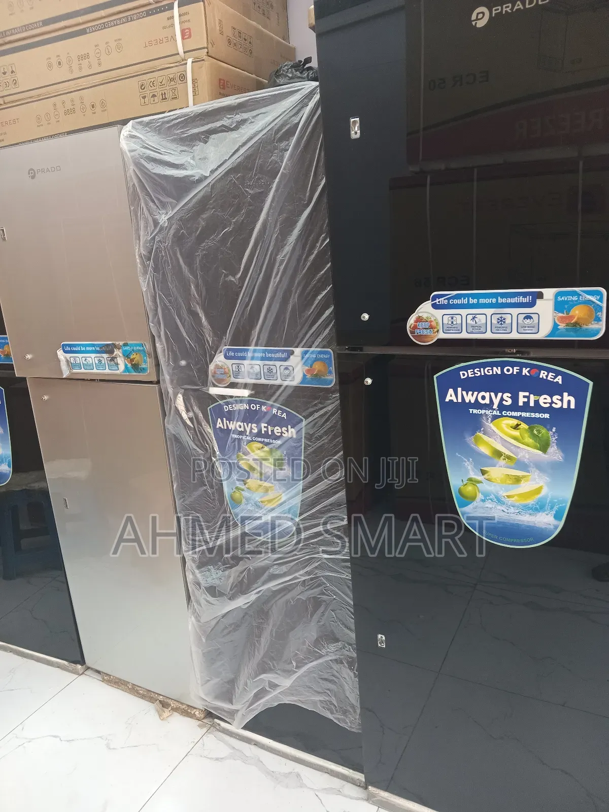 Prado 330 Refrigerator