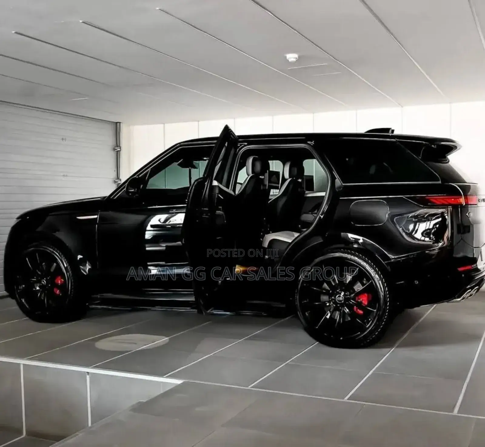 New Rover 2000 2024 Black