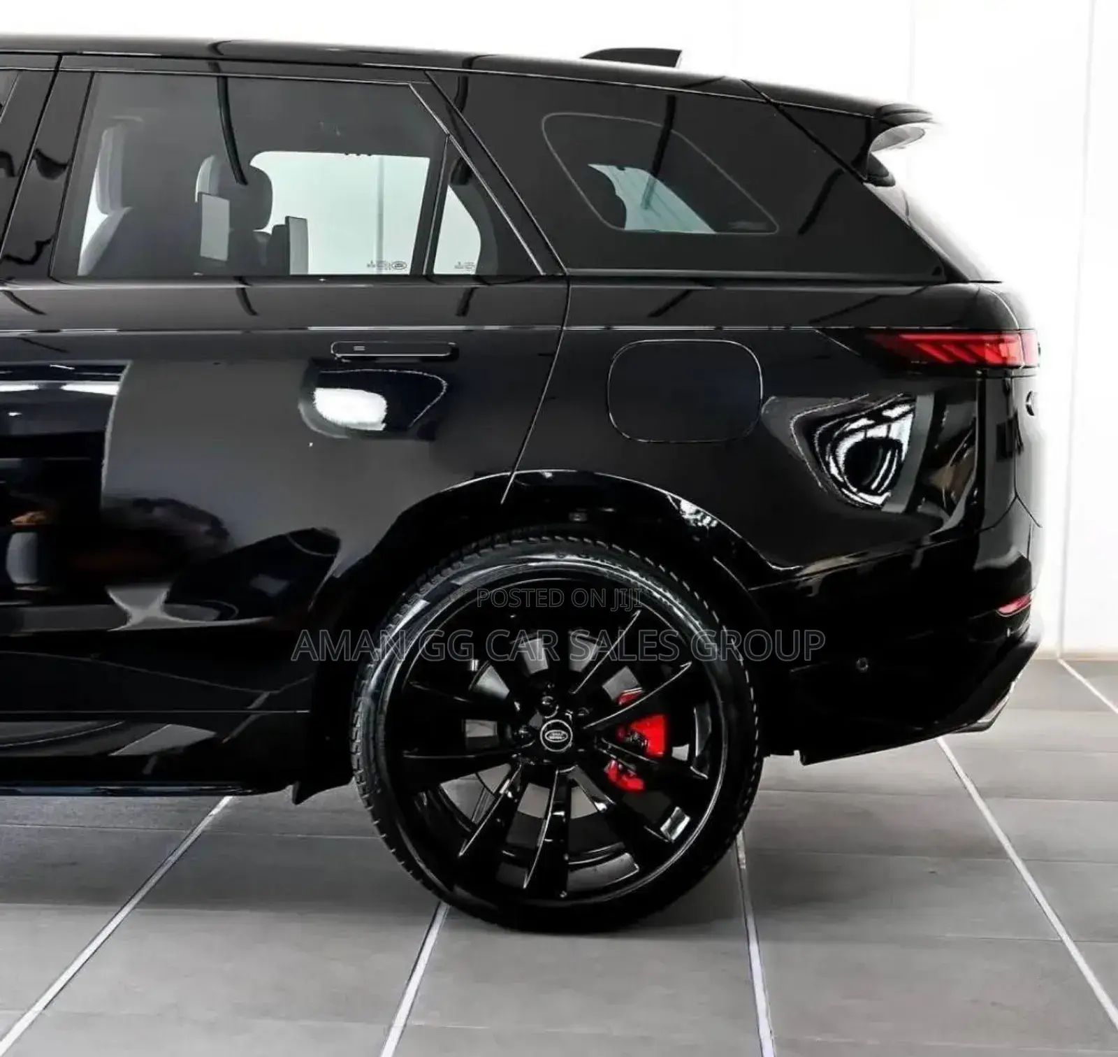 New Rover 2000 2024 Black