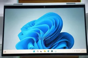New Laptop HP Envy X360 8GB Intel Core I7 SSD 1T