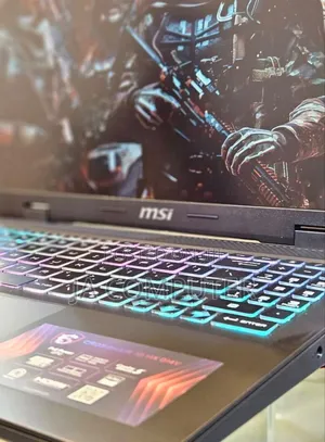 Photo - New Laptop MSI Crosshair 17 16GB Intel Core I7 SSD 1T