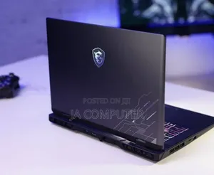 New Laptop MSI Crosshair 17 16GB Intel Core I7 SSD 1T