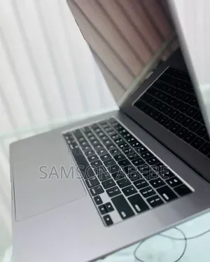 New Laptop Apple MacBook Air 2024 M3 15-Inch 8GB Apple M3 SSD 256GB