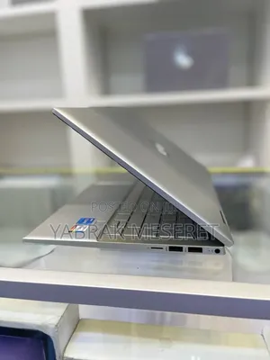 New Laptop HP Envy X360 8GB Intel Core I5 SSD 512GB