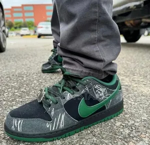 #Nike #Dunk Sb X There #Skateboards #Low Shoes
#Men